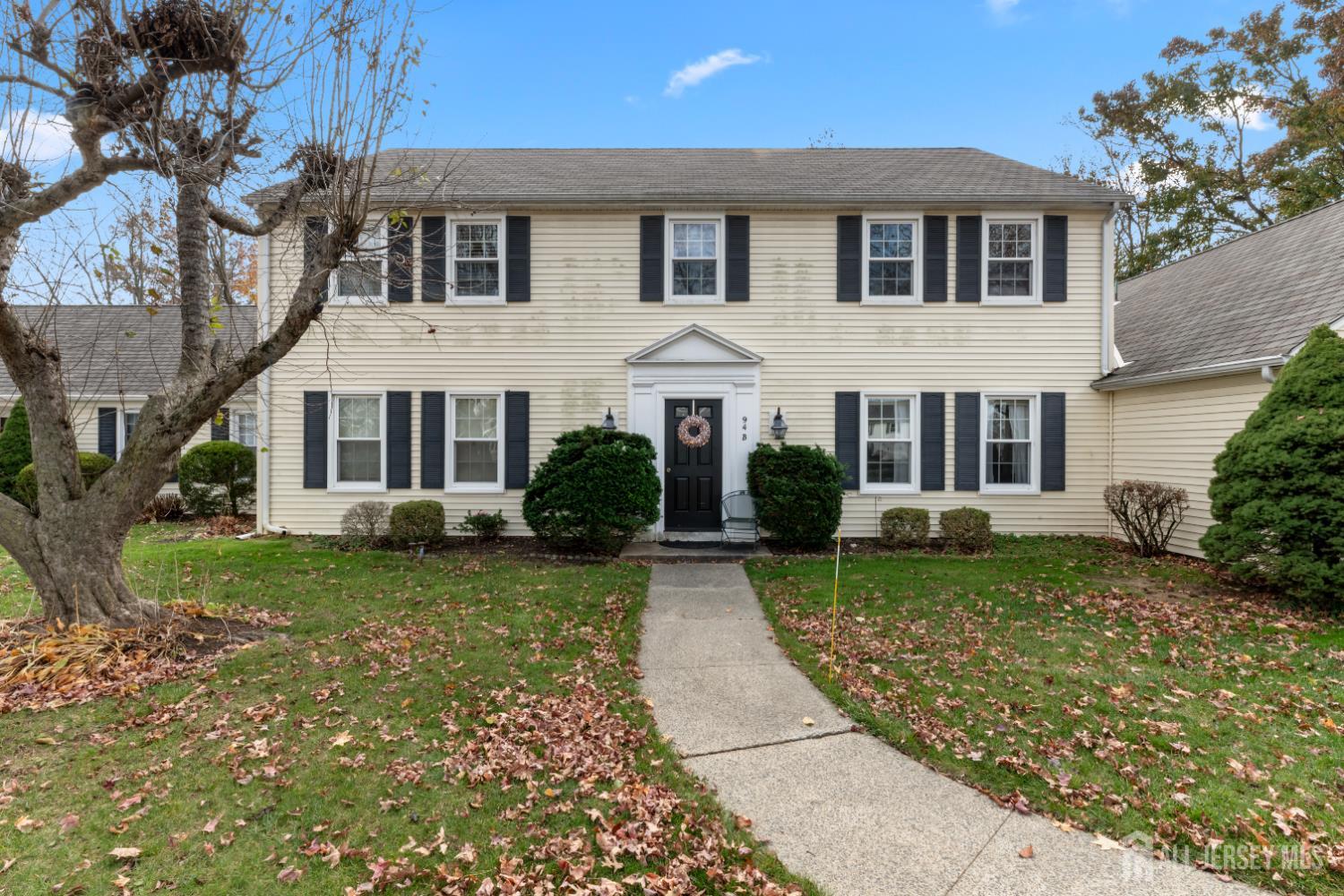 28 Dickens, North Brunswick, NJ, 08902