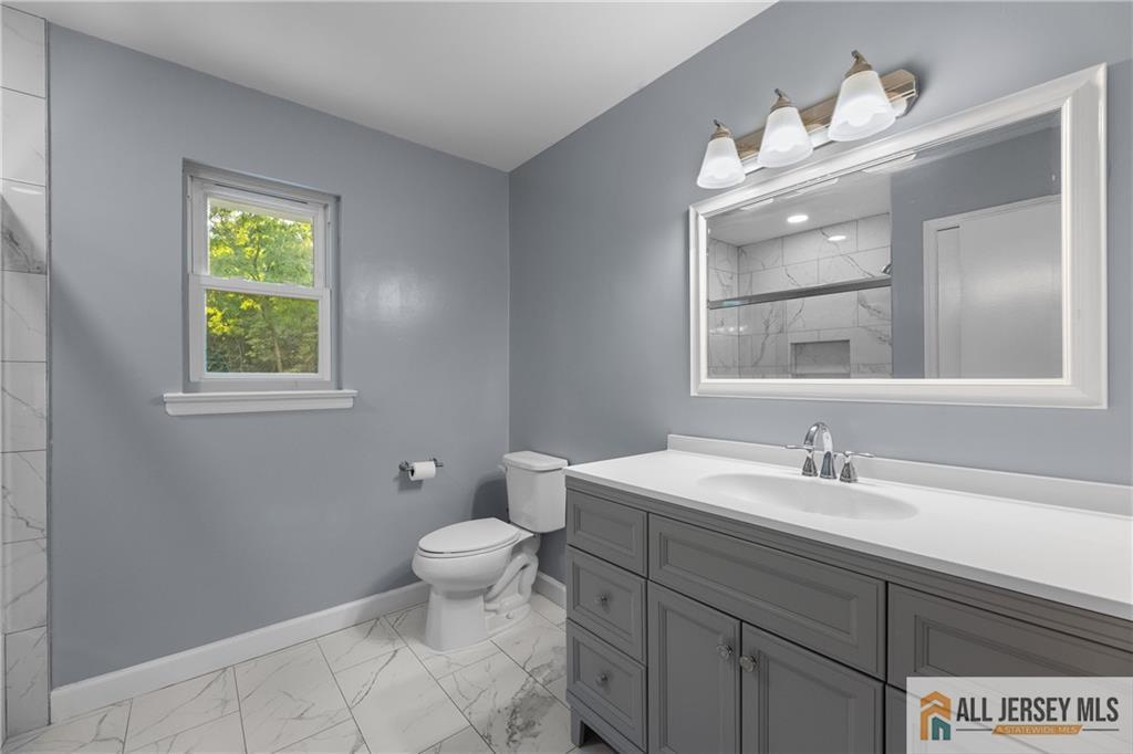 13 Colonial Drive, East Brunswick NJ 08816 – Photo 26