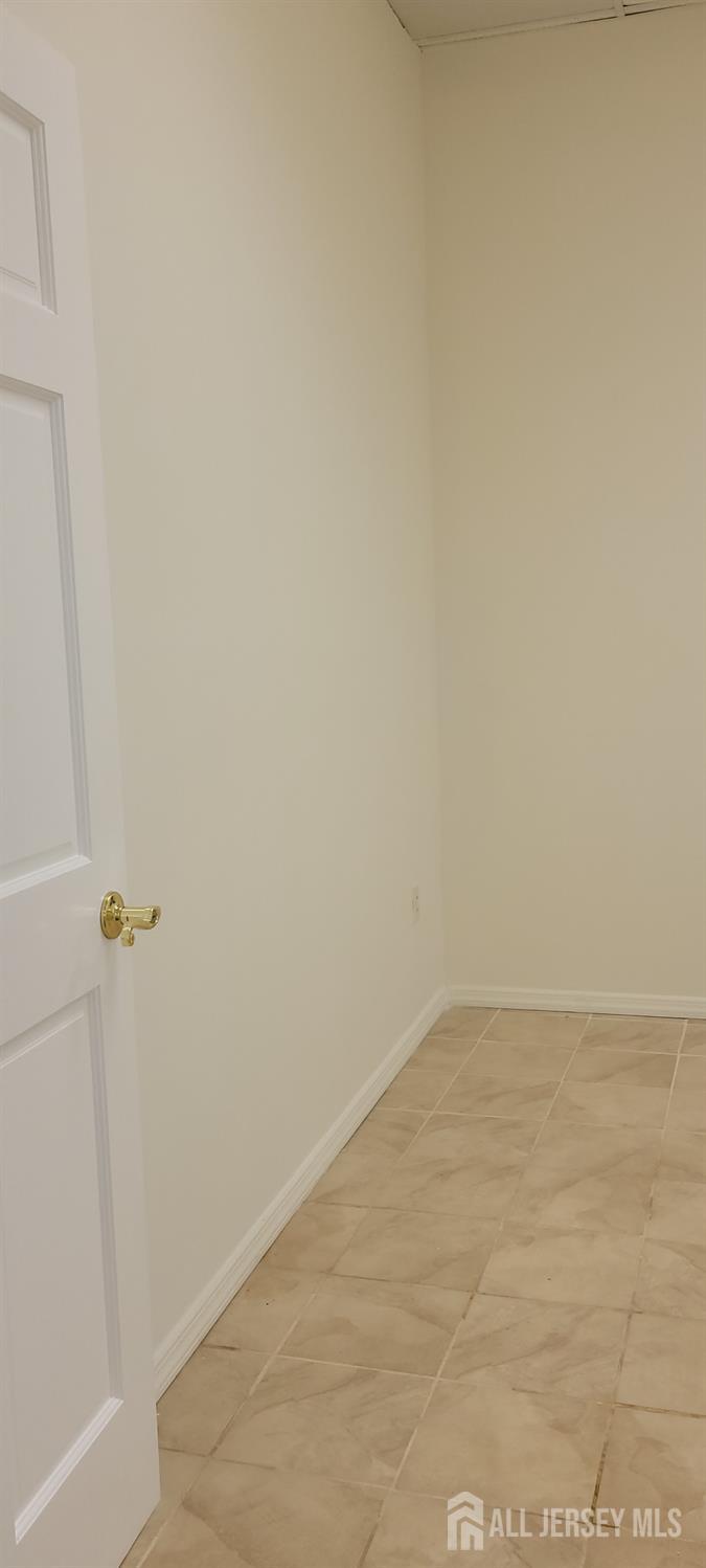 22 Meridian UNIT 3, Edison, NJ, 08820