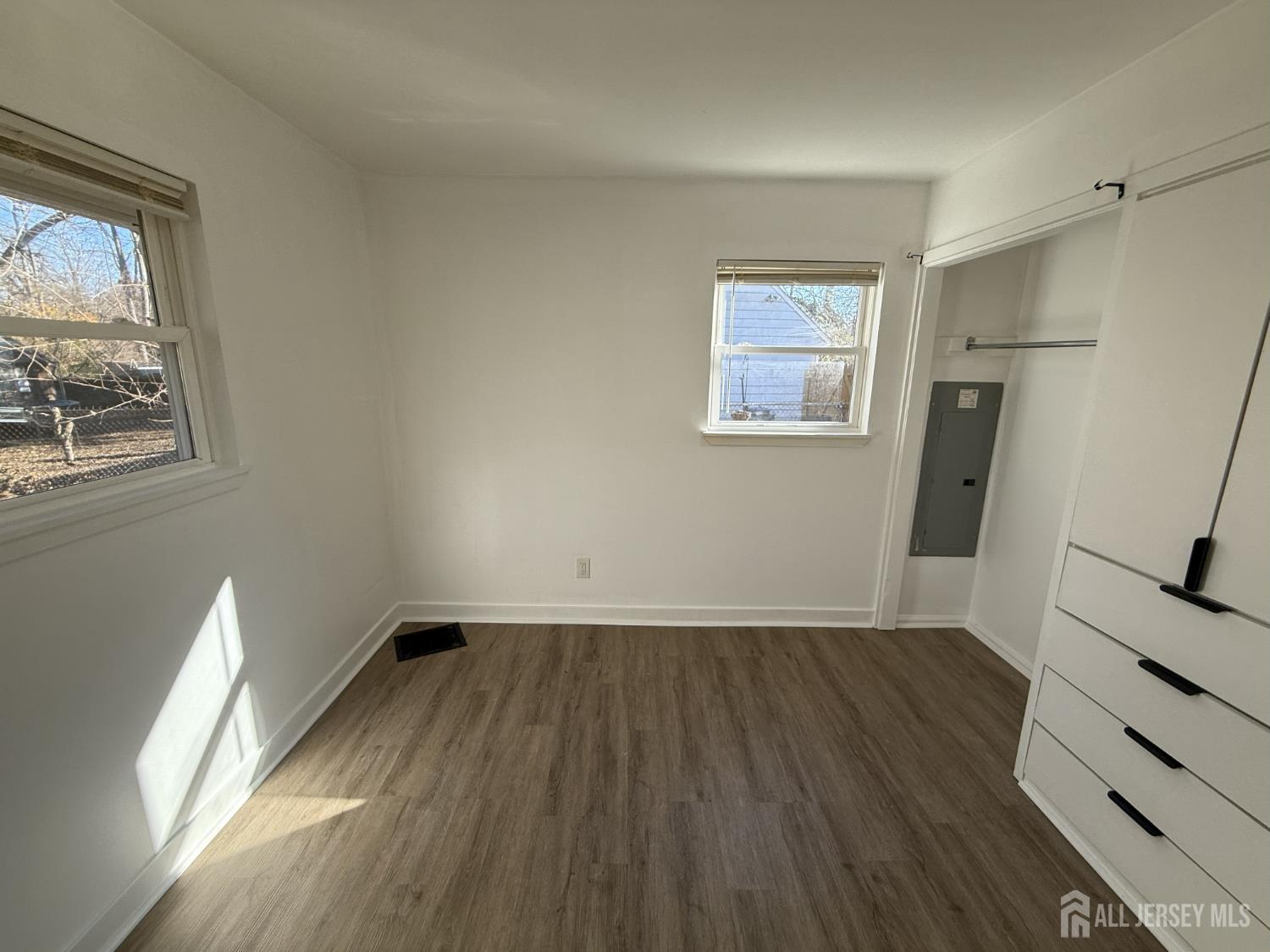 1060 Terrace, Ewing, NJ, 08618