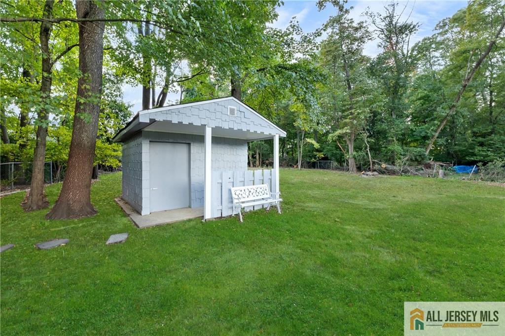 13 Colonial Drive, East Brunswick NJ 08816 – Photo 21
