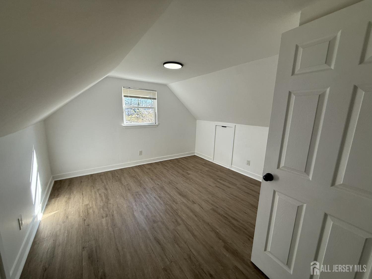 1060 Terrace, Ewing, NJ, 08618