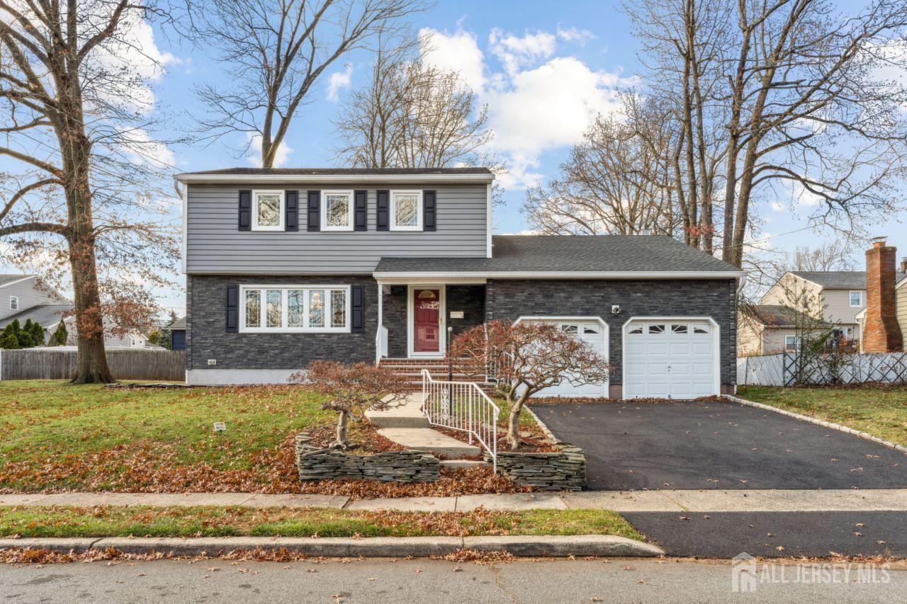 8 Periwinkle Place, Colonia, NJ, 07067