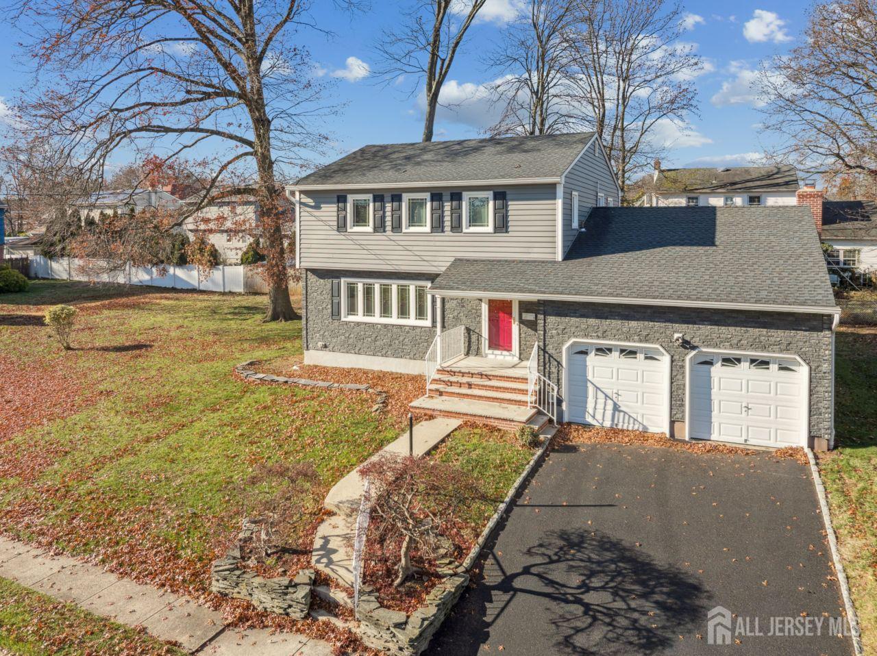 8 Periwinkle Place, Colonia, NJ, 07067