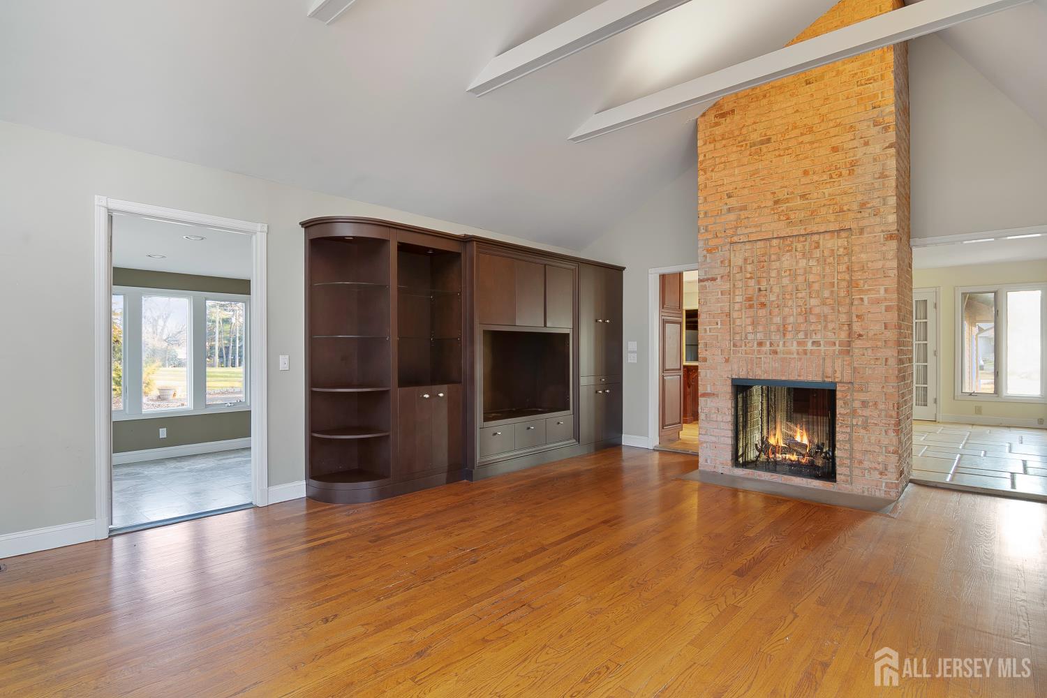 Homes for sale in Colonia, NJ | 20 Cambridge Dr, Colonia, NJ 07067 | MLS# 2608161R