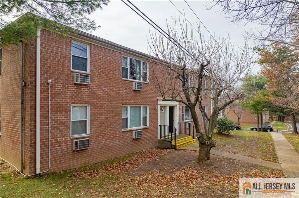 15 York UNIT 2A, Edison, NJ, 08817