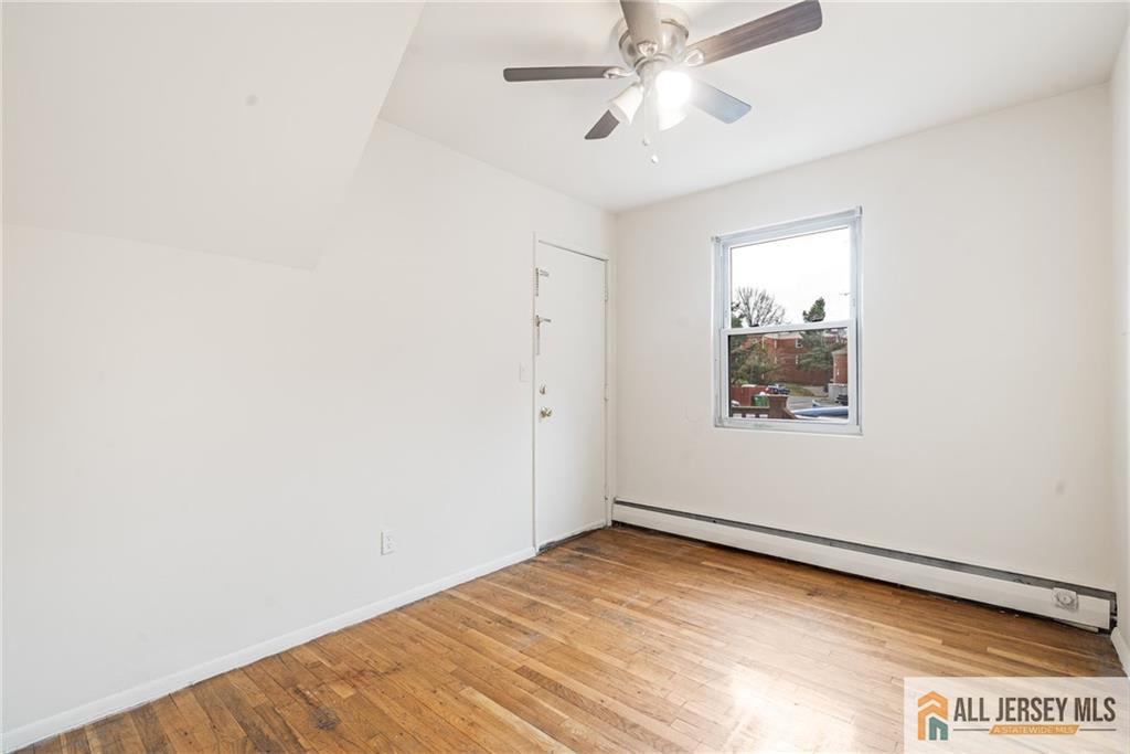 15 York UNIT 2A, Edison, NJ, 08817