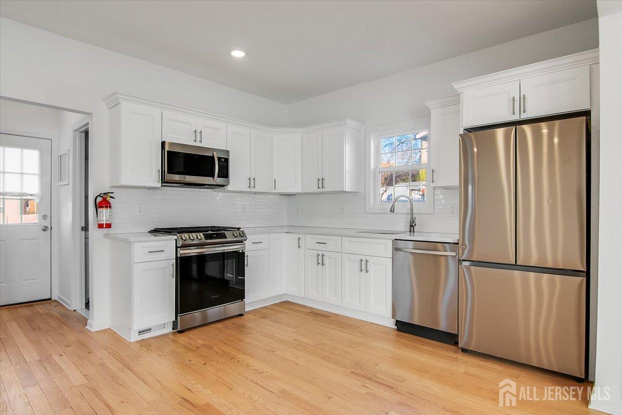 23 Carlton, Edison, NJ, 08837