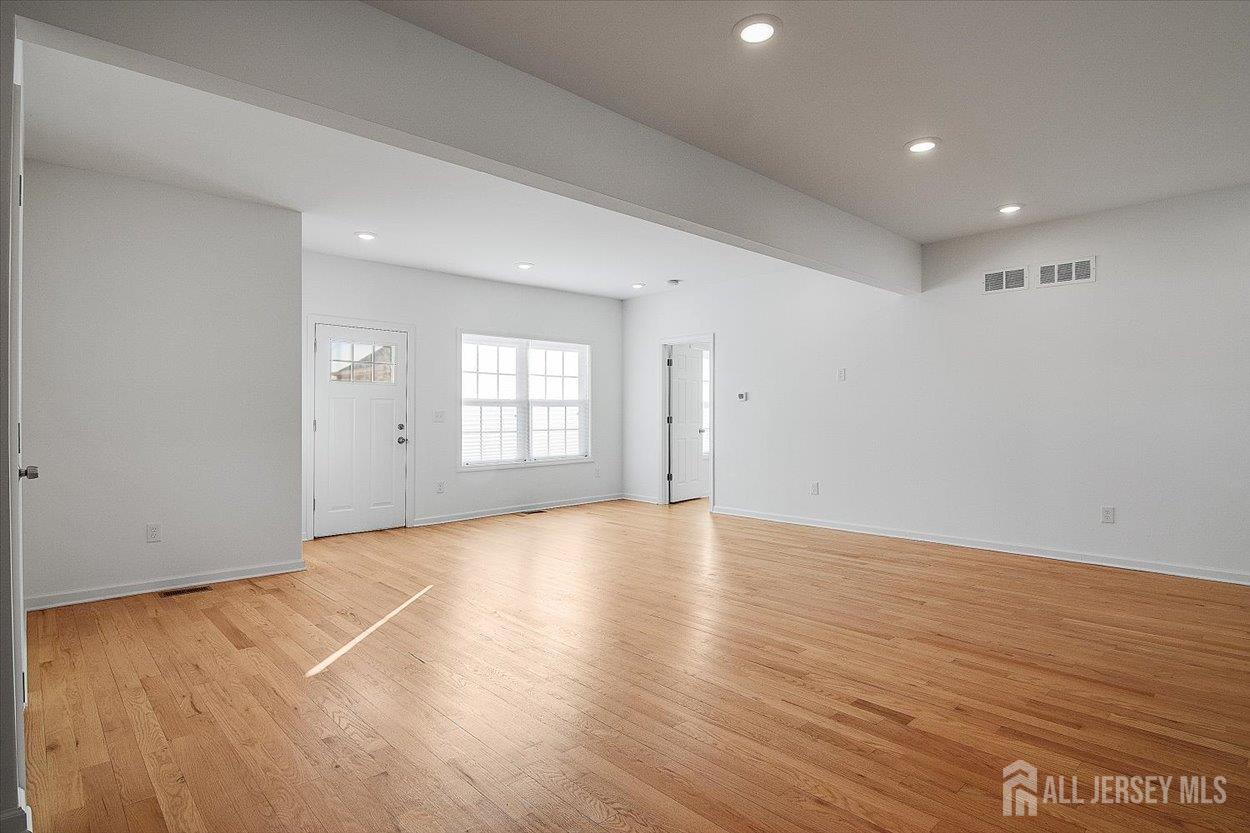 23 Carlton, Edison, NJ, 08837