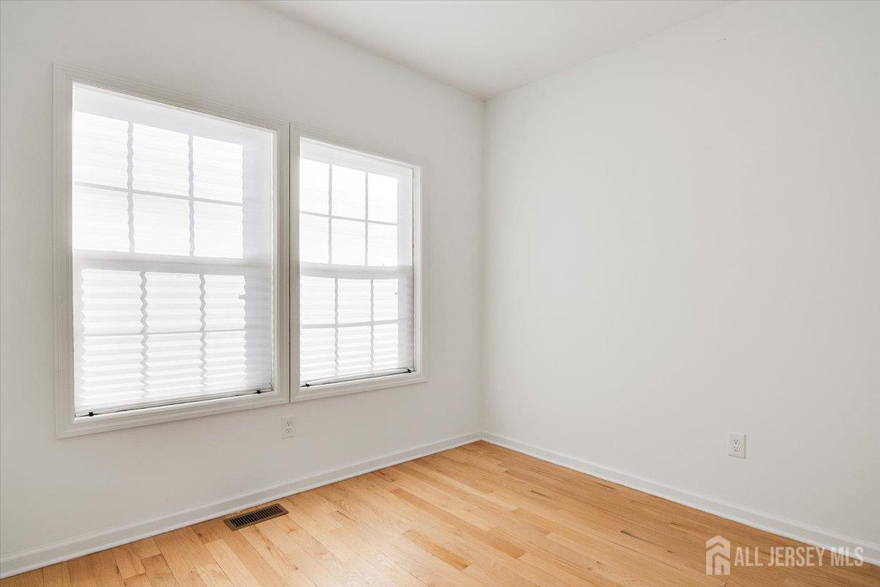 23 Carlton, Edison, NJ, 08837