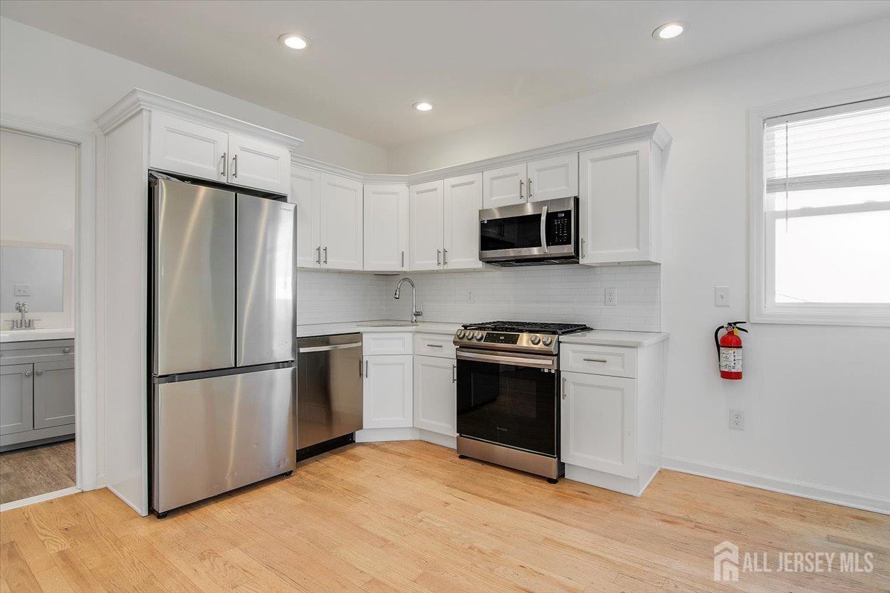 23 Carlton, Edison, NJ, 08837