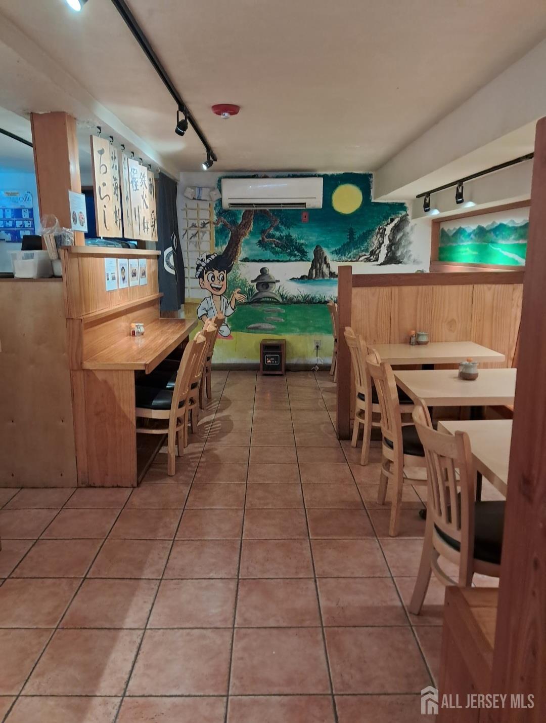 0 W 11 Chambers, Princeton, NJ, 08542