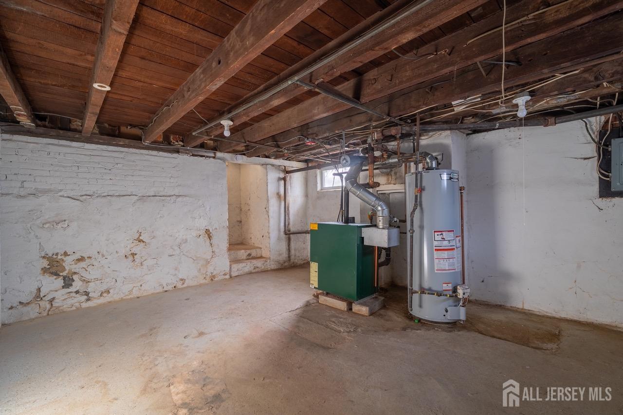 267 Main, Hamilton, NJ, 08620