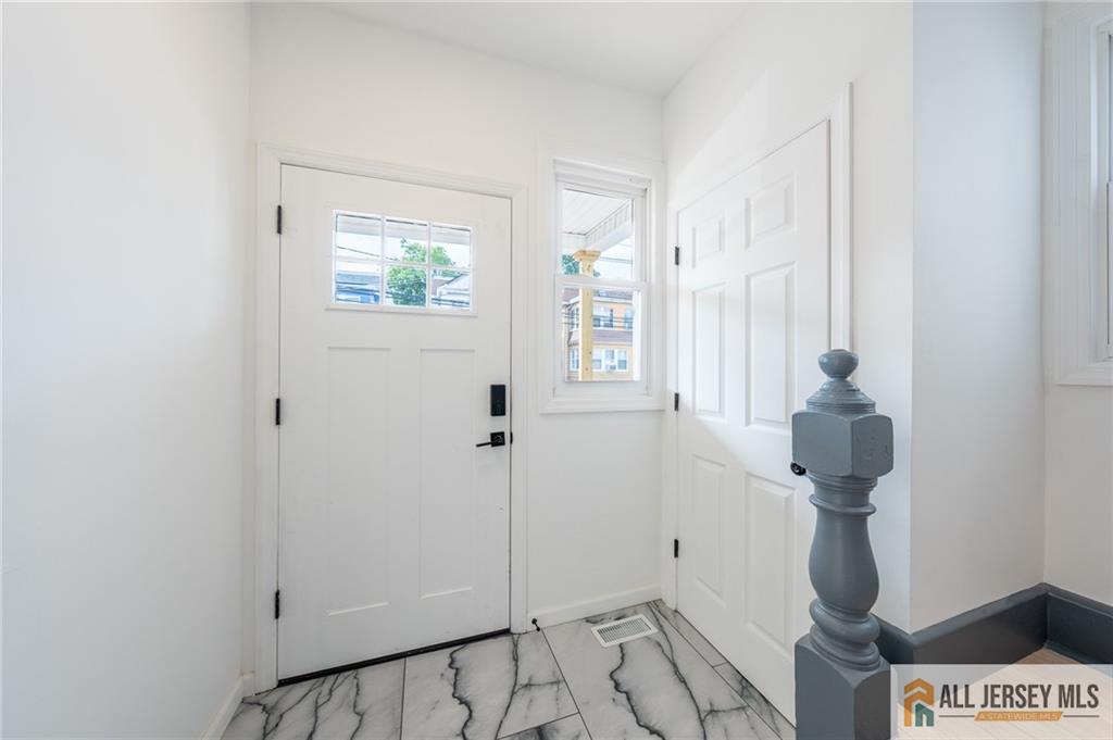 Homes for sale in Newark, NJ | 32 Palm St, Newark, NJ 07106 | MLS# 2660931M