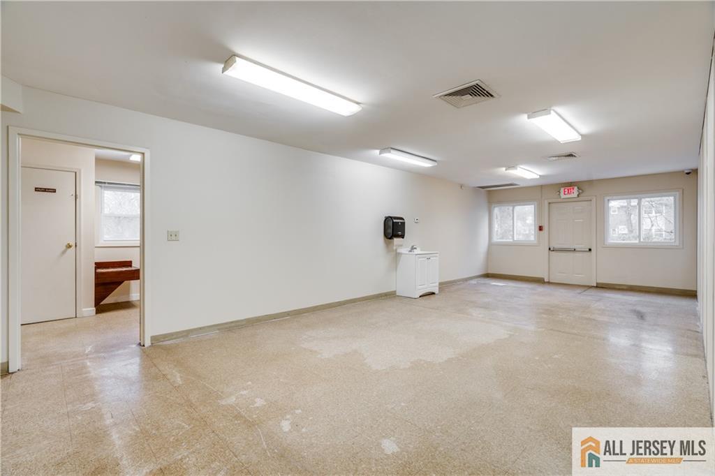 Homes for sale in South Brunswick, NJ | 9 Stanworth Rd, South Brunswick, NJ 08824 | MLS# 2660996M