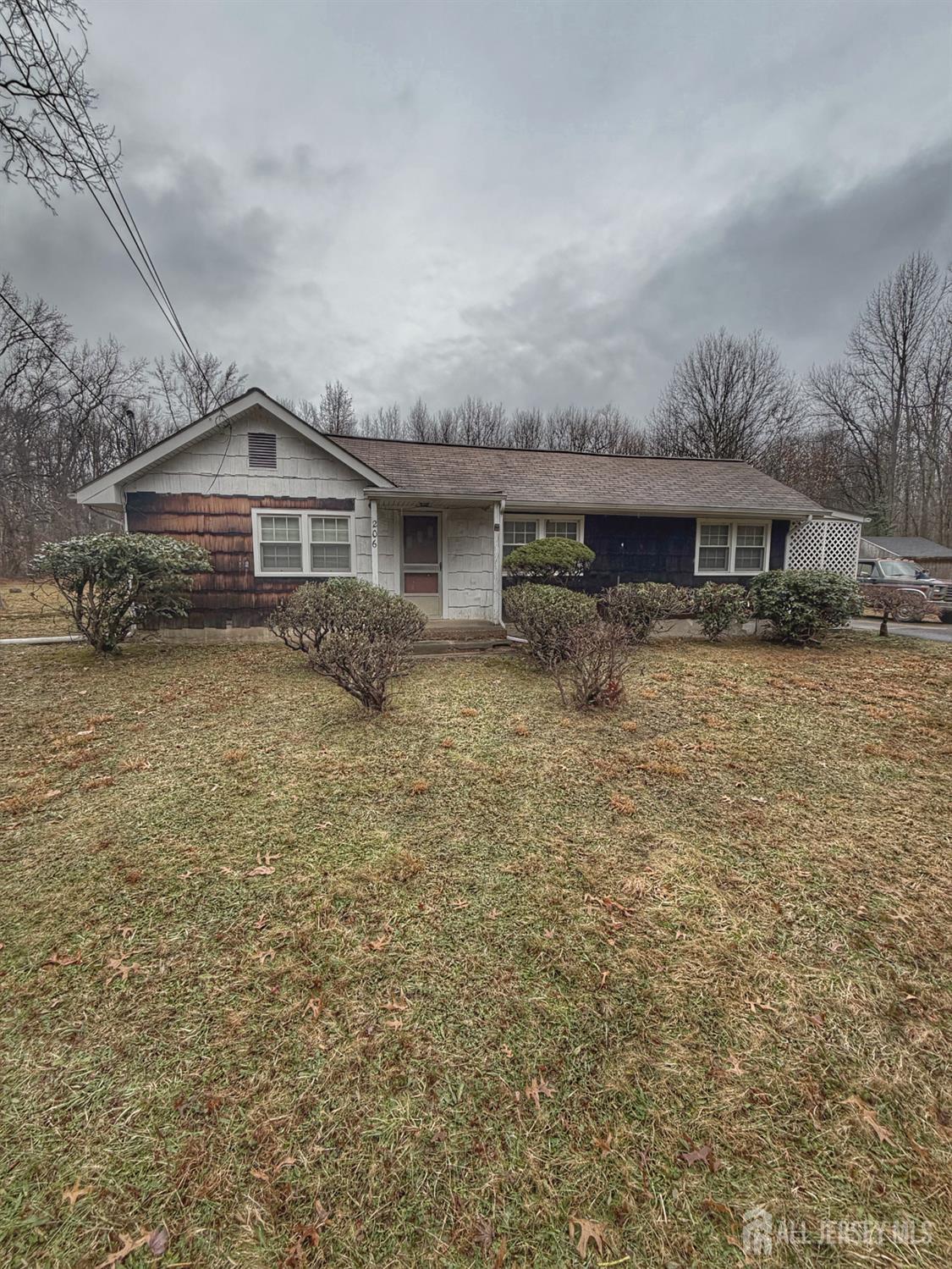 Homes for Sale in South Brunswick, NJ