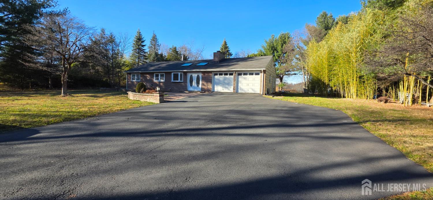 Homes for Sale in Somerset, NJ