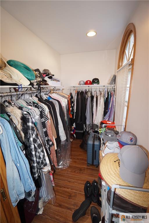 40 W Hill Road, Colonia, NJ, 07067