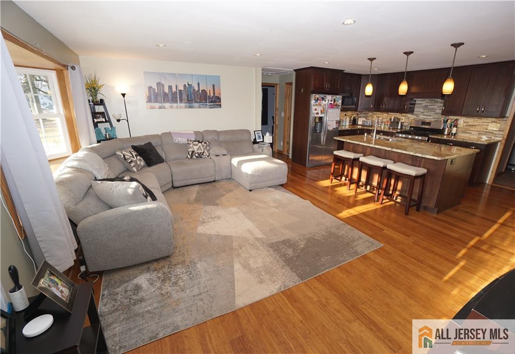 40 W Hill Road, Colonia, NJ, 07067