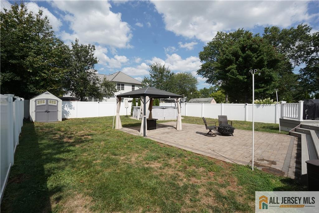 40 W Hill Road, Colonia, NJ, 07067