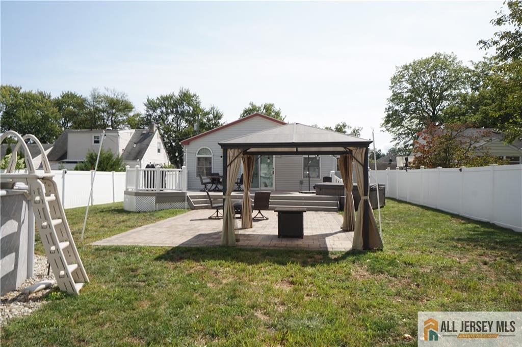 40 W Hill Road, Colonia, NJ, 07067