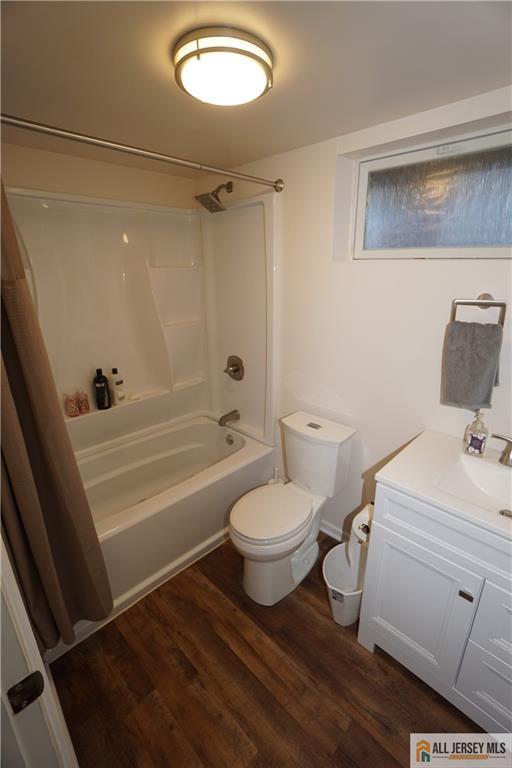 40 W Hill Road, Colonia, NJ, 07067