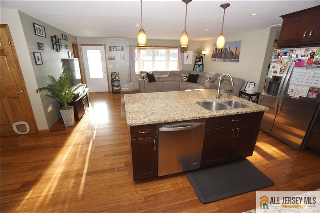 40 W Hill Road, Colonia, NJ, 07067