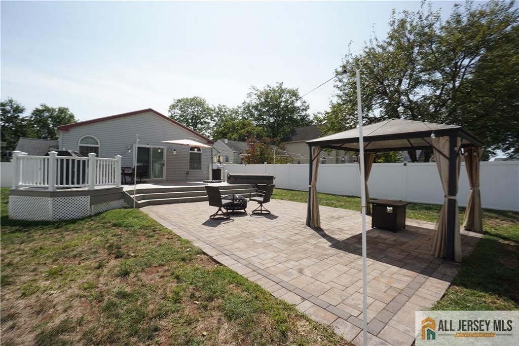 40 W Hill Road, Colonia, NJ, 07067