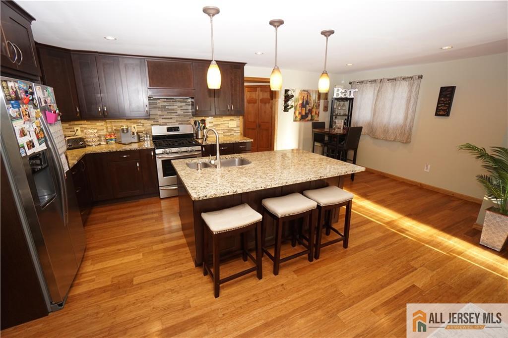 40 W Hill Road, Colonia, NJ, 07067