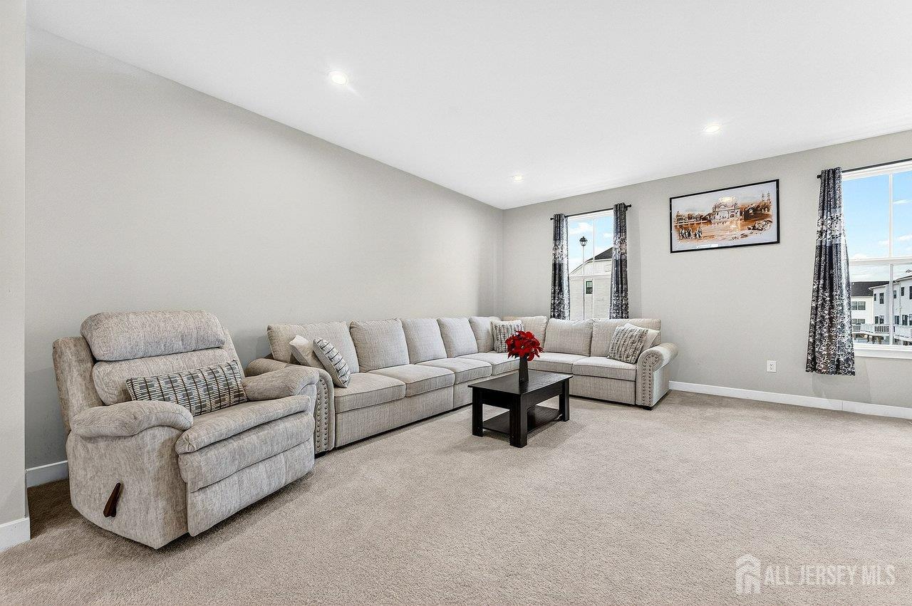 39 Sage, Mount Laurel, NJ, 08054