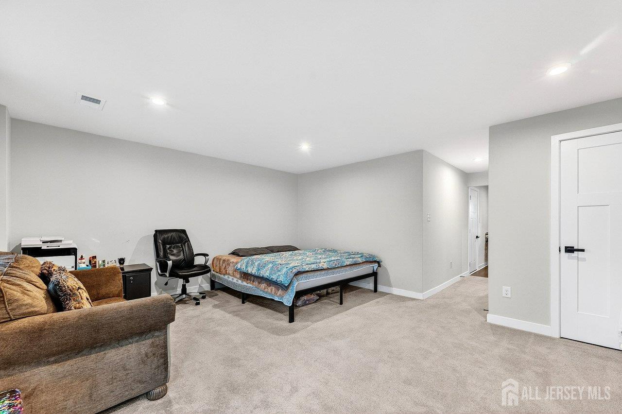 39 Sage, Mount Laurel, NJ, 08054