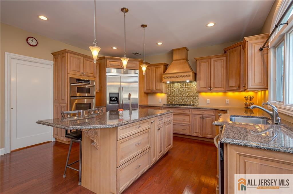 53 Princeton Avenue, Colonia, NJ, 07067