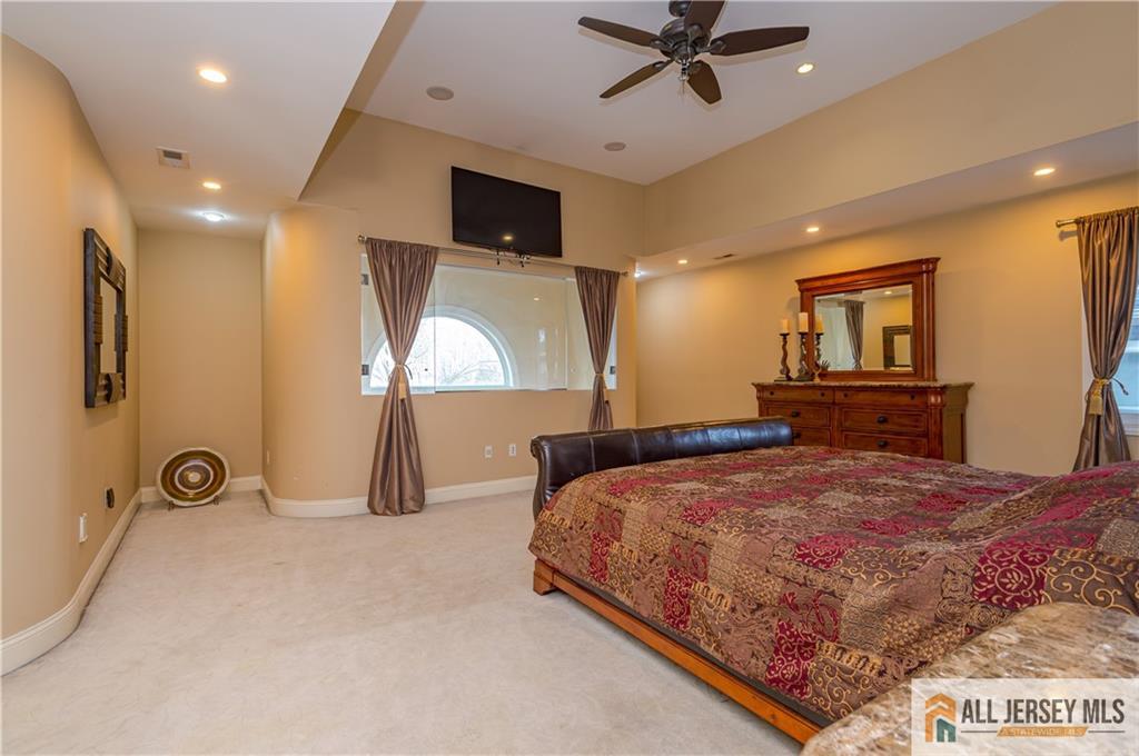 53 Princeton Avenue, Colonia, NJ, 07067