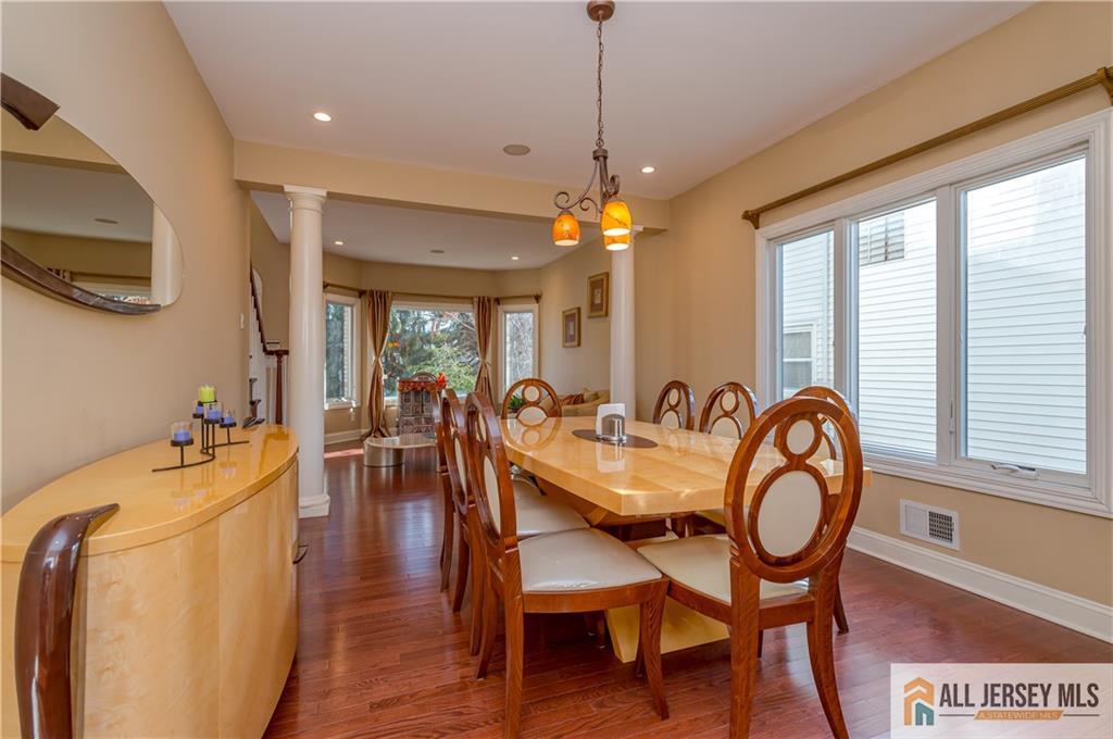 53 Princeton Avenue, Colonia, NJ, 07067