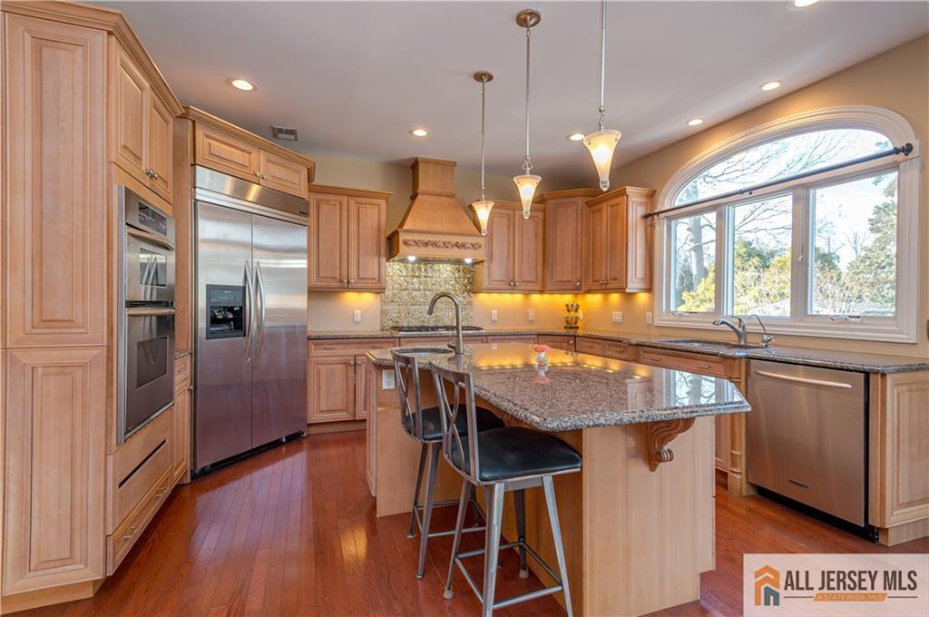 53 Princeton Avenue, Colonia, NJ, 07067