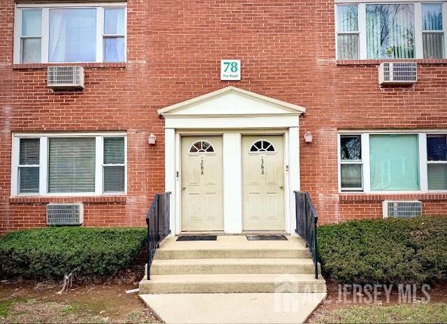 72 Fox UNIT 7b, Edison, NJ, 08817