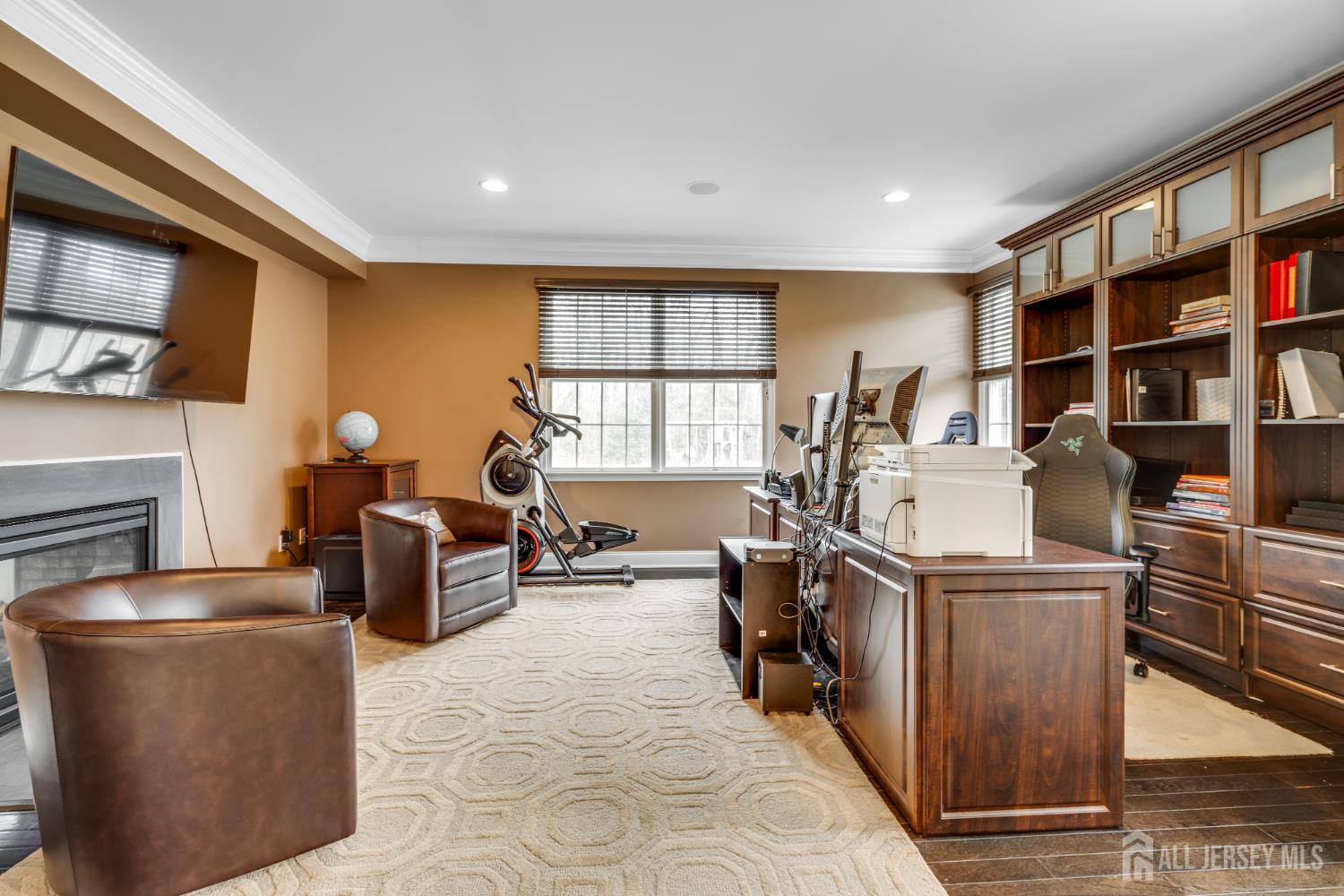 49 Summit, South Brunswick, NJ, 08816