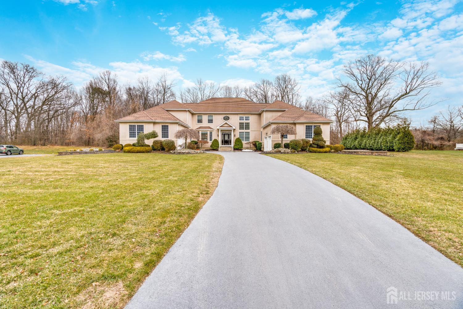 49 Summit, South Brunswick, NJ, 08816