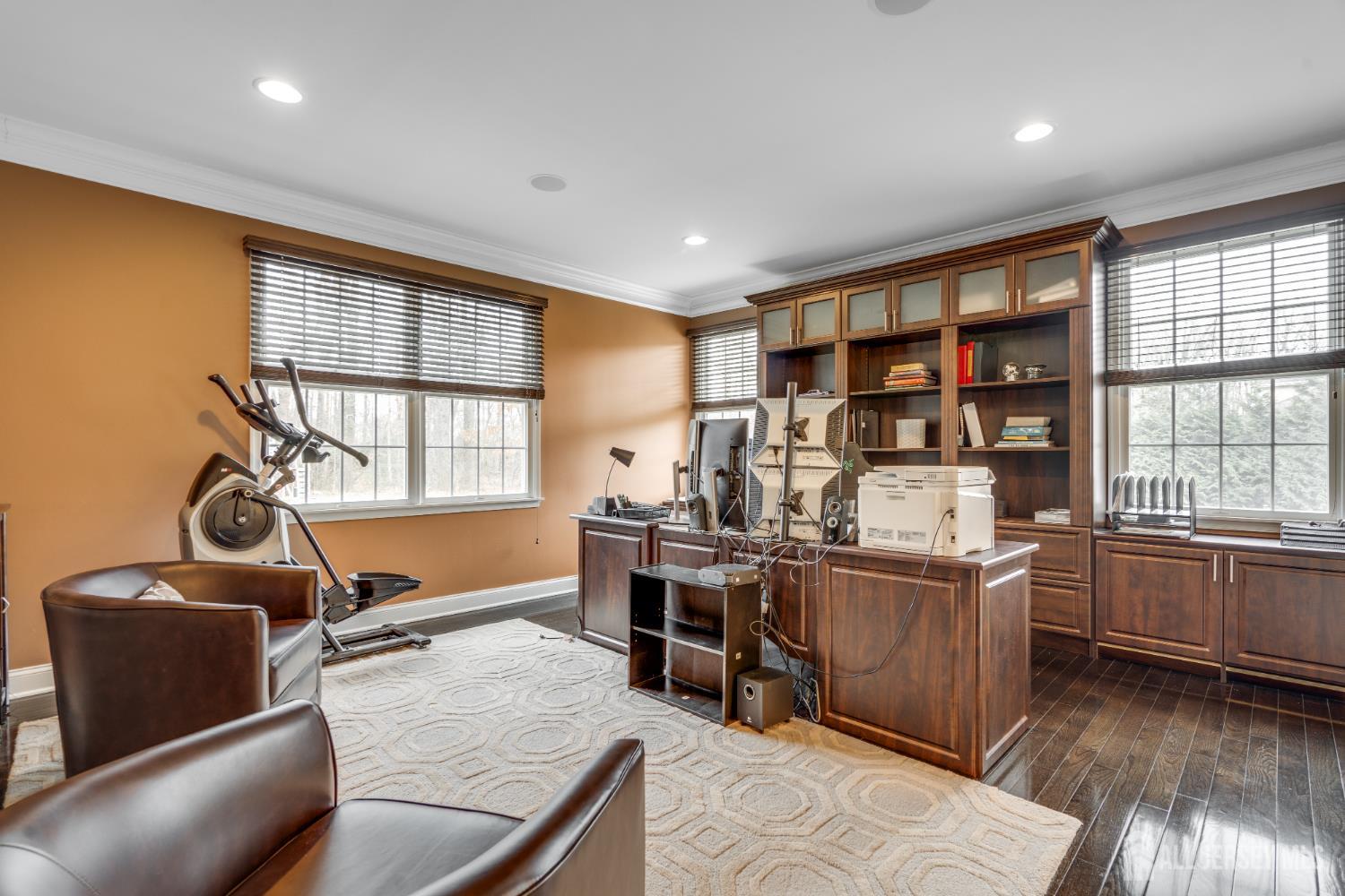 49 Summit, South Brunswick, NJ, 08816