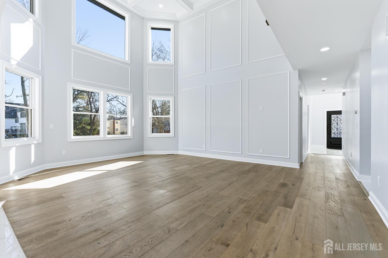 4 Hemlock Drive, Edison, NJ, 08820