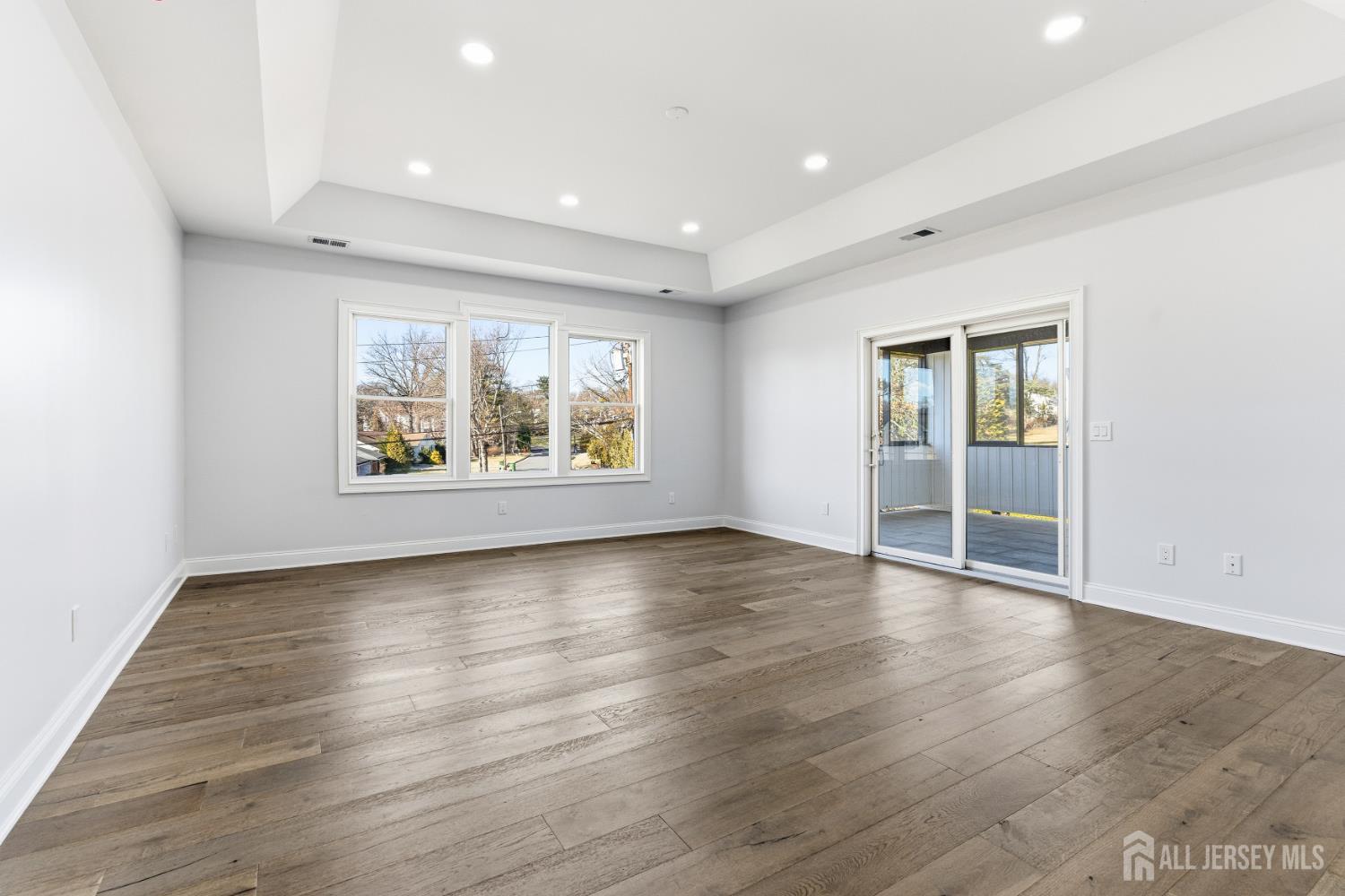 4 Hemlock Drive, Edison, NJ, 08820