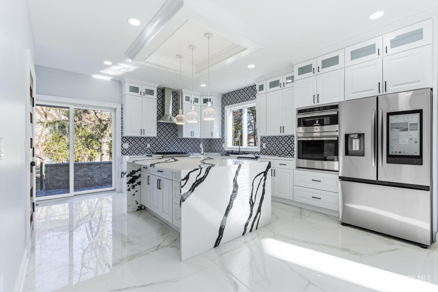 4 Hemlock Drive, Edison, NJ, 08820