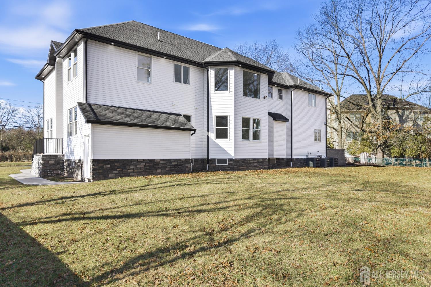 4 Hemlock Drive, Edison, NJ, 08820