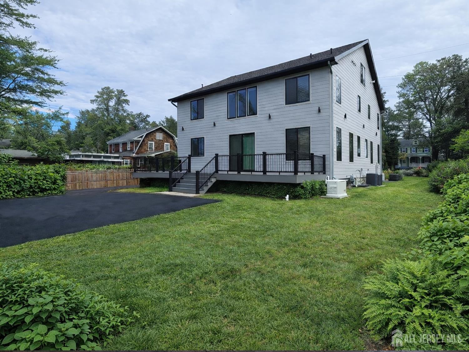 Photo of 147 Carter Drive