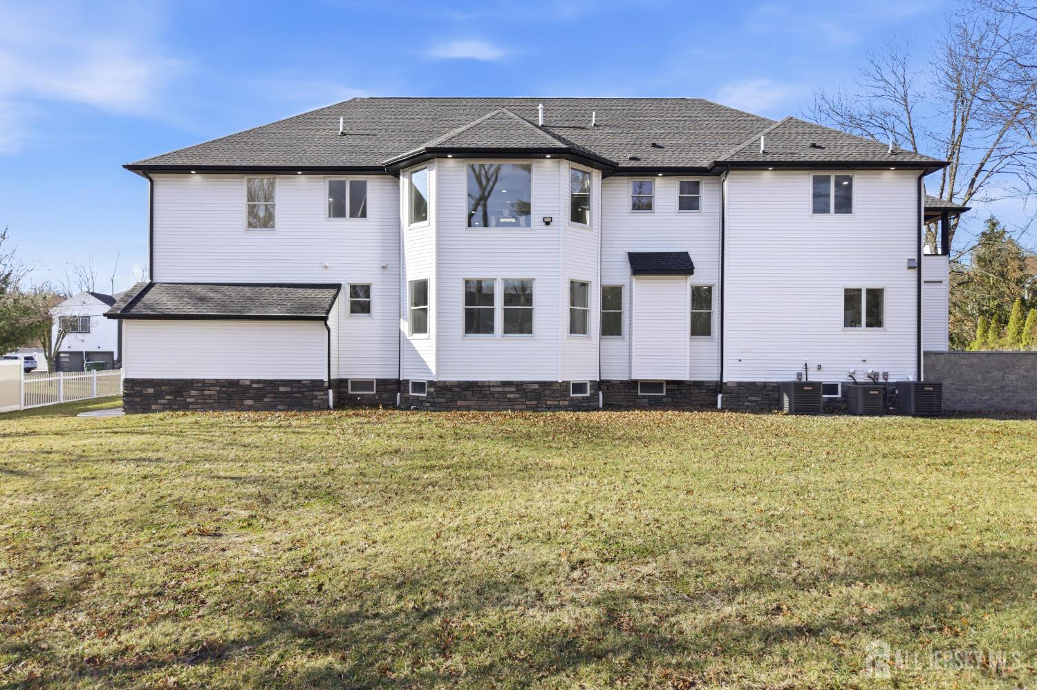 4 Hemlock Drive, Edison, NJ, 08820