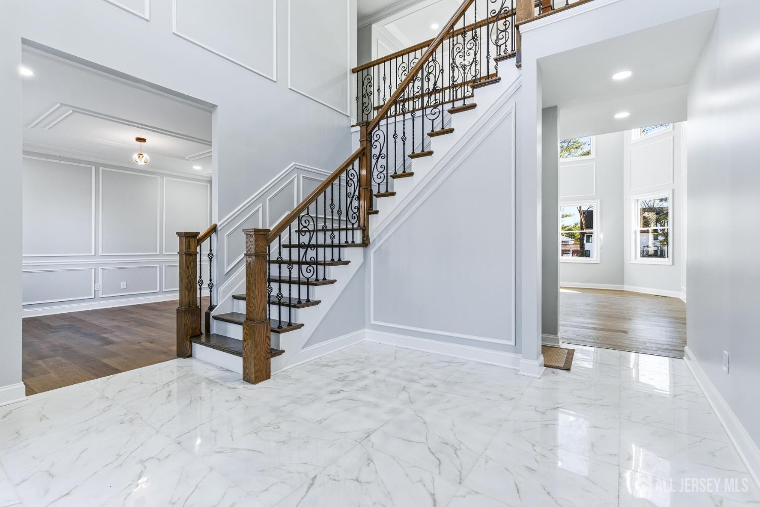 4 Hemlock Drive, Edison, NJ, 08820