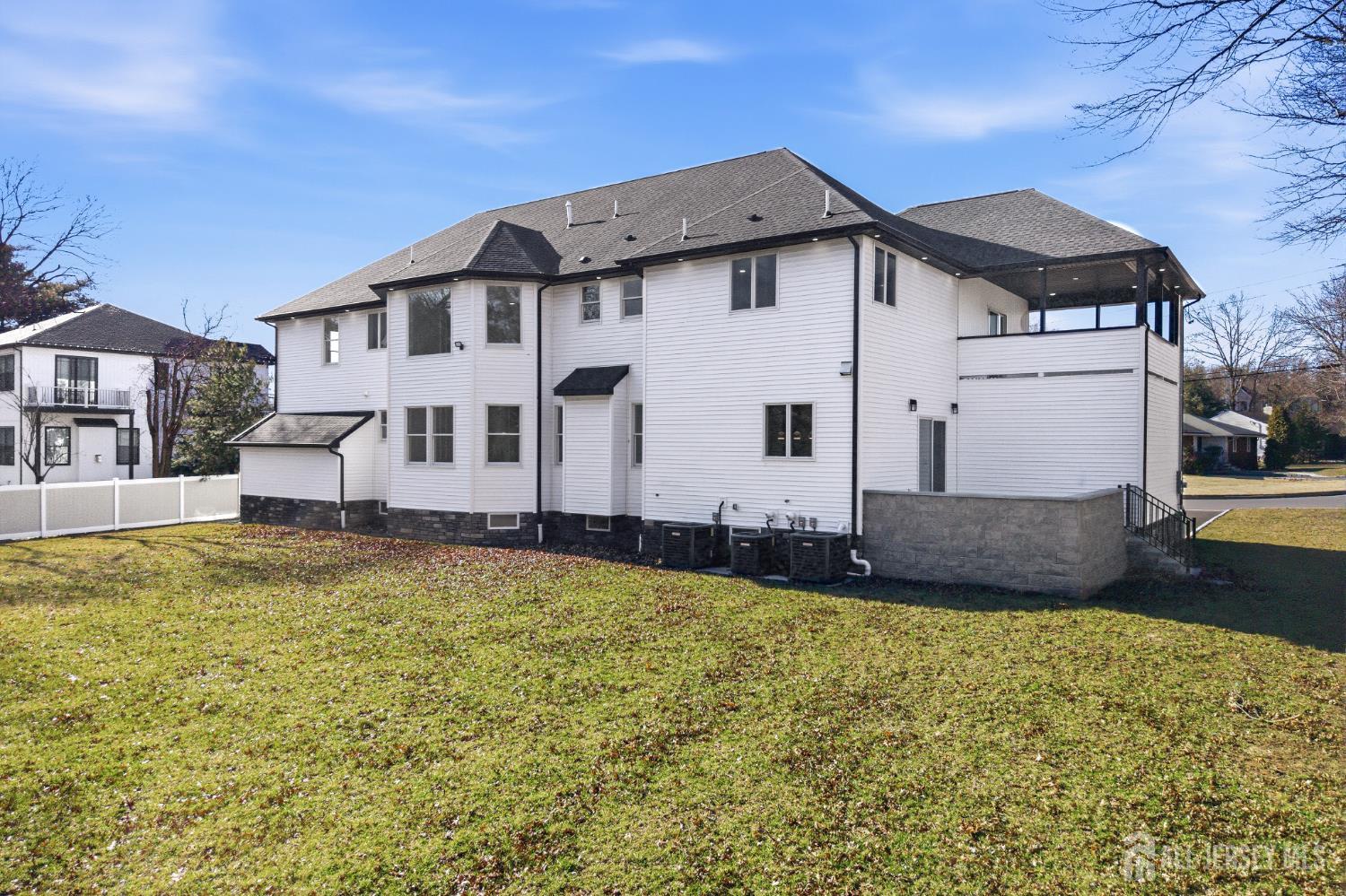 4 Hemlock Drive, Edison, NJ, 08820