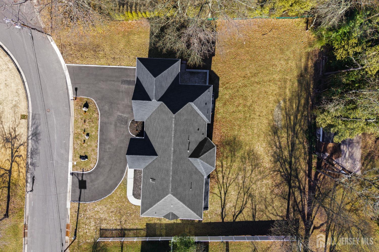 4 Hemlock Drive, Edison, NJ, 08820