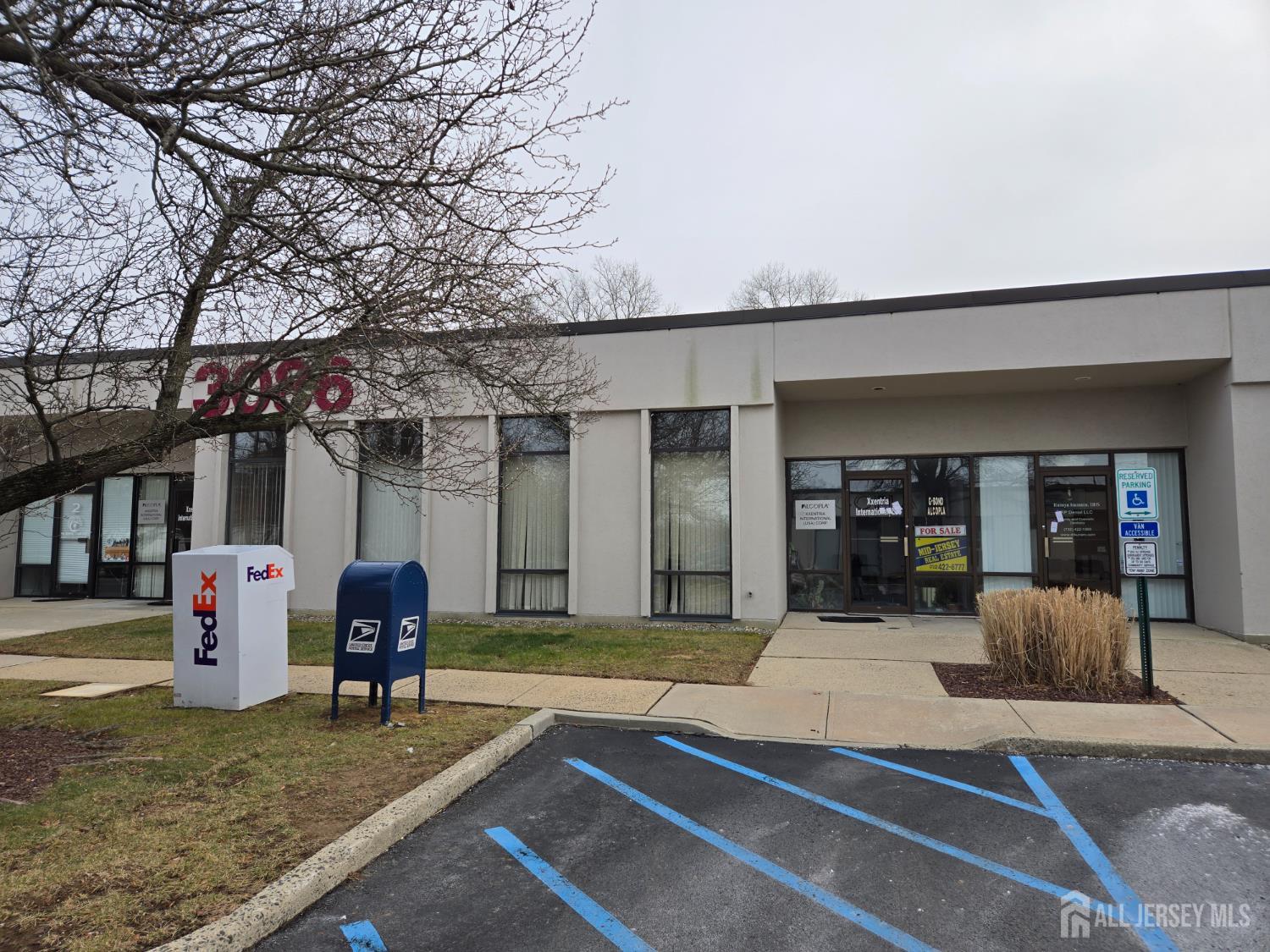 13 New York Avenue, Colonia, NJ, 07067