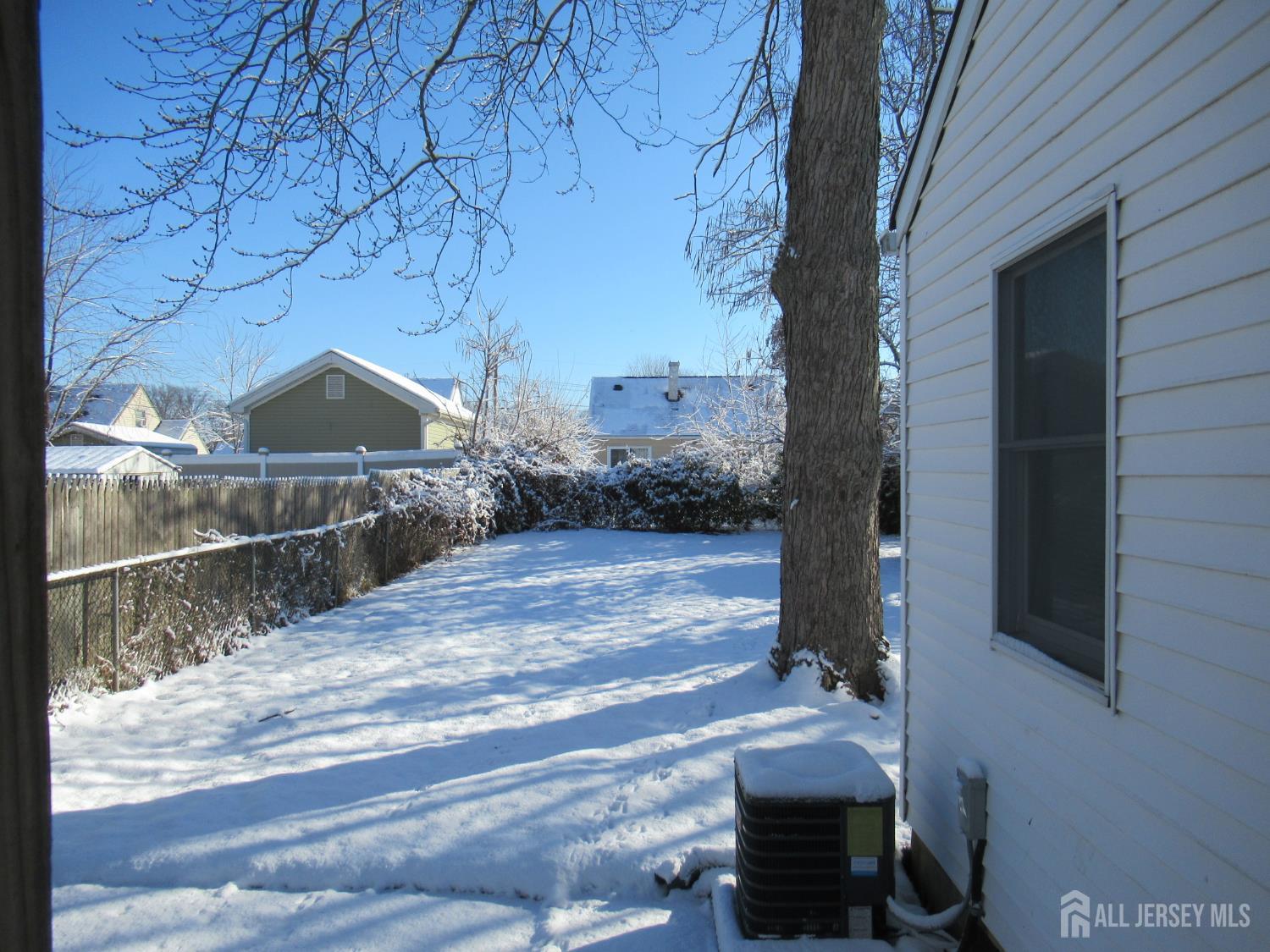 38 Eisenhower Drive, Sayreville, NJ, 08872